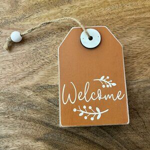 NWT Young's Inc decorative door hanger welcome cottage shabby chic rustic gift